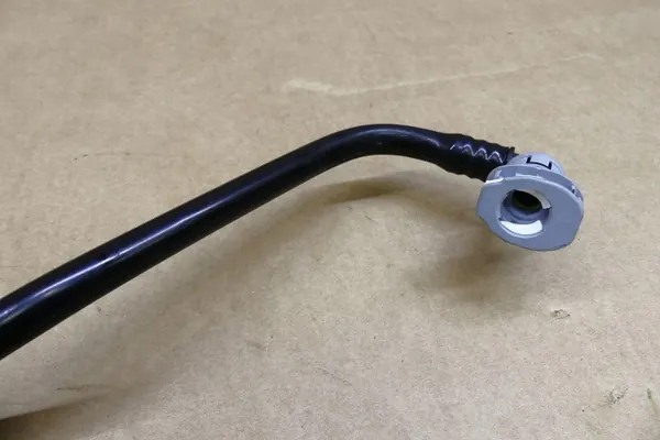 Durite d'évacuation carburant OEM 8485971 BMW 4 G22 image 3