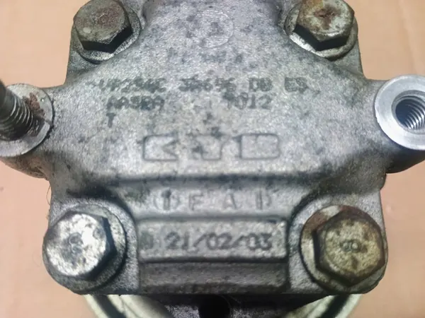 Bomba de direção assistida KYB Ford Fiesta Fusion 1.3 B image 3