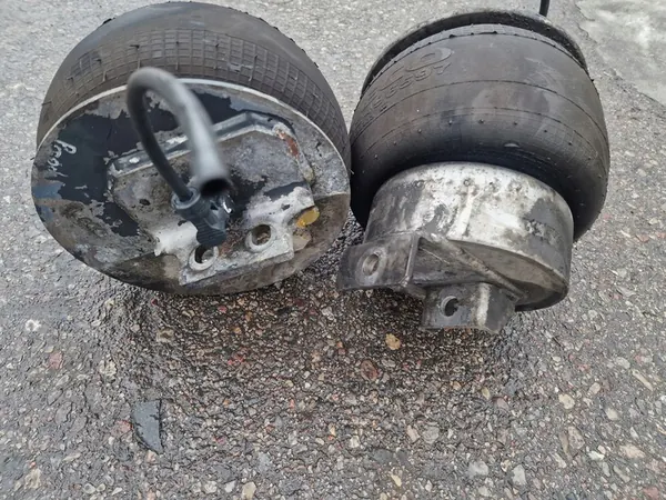 Bolsa de Suspensão Pneumática Iveco Stralis S-WAY image 2