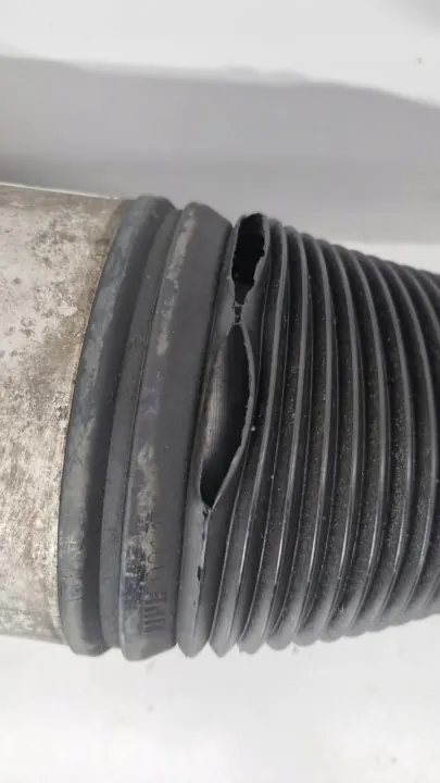 Amortecedor pneumático OEM A2223200100 - Mercedes Classe S 2018 image 6