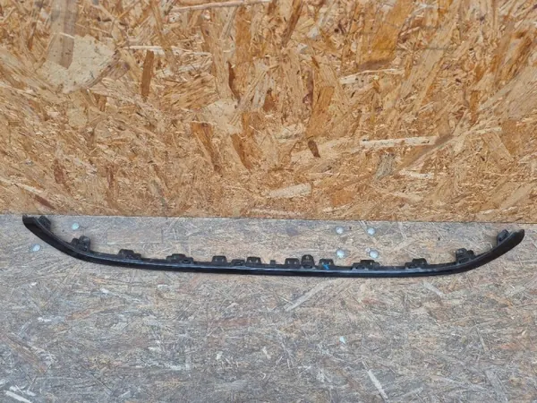 Audi A3 Voorbumperstrip OEM 8Y0807110 image 3