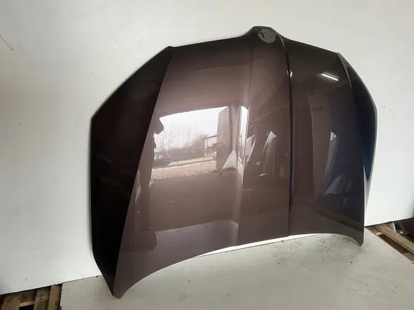 SKODA OCTAVIA III Motorhuv 5E0823031 12-16 image 2