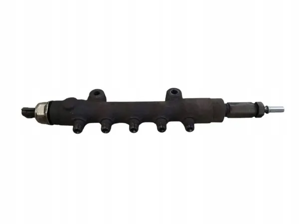 Bande de Moulage par Injection Ford OE d'Occasion OEM 45PP31 image 2