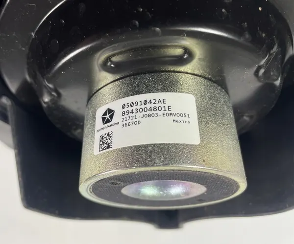 Alto-falante da porta dianteira Dodge Challenger 2015-23 image 6