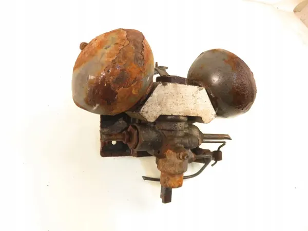 Distributeur Hydraulique d'Occasion OEM M1084786 Citroen image 3