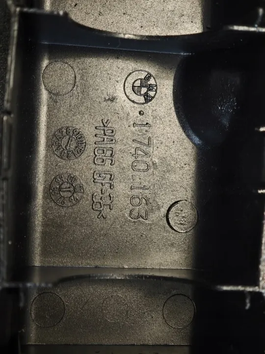 OEM 1740163 Cubierta de árbol de levas BMW E46 325 2.5 image 3