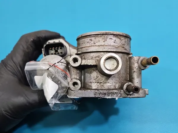Gasklep OEM 09128518 voor Opel Vectra C 1.8 image 5