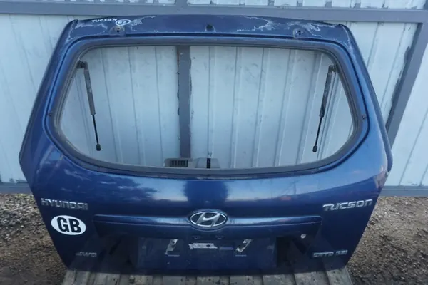 HYUNDAI TUCSON I JM Takaluukku 737002E050 image 2