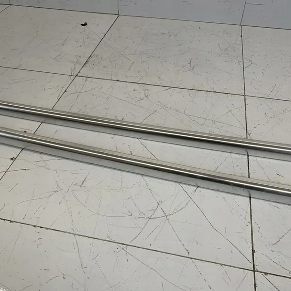 VW Passat B8 3G Chromikattohyllyt Set OEM 936246251 image 3