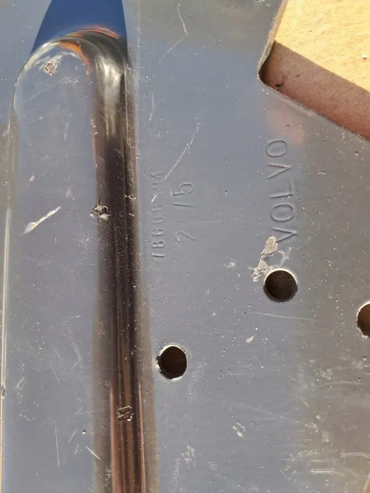 Soporte de depósito lavaparabrisas OEM 78608494 image 3