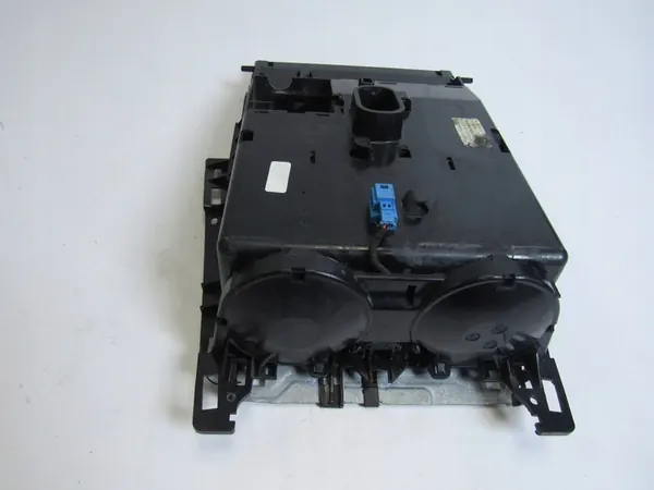 Middenconsole Mercedes-Benz E W212 A2126809850 image 4