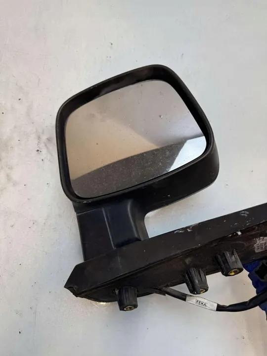 VASEN PEUGEOT BIPPER -PEILI image 2