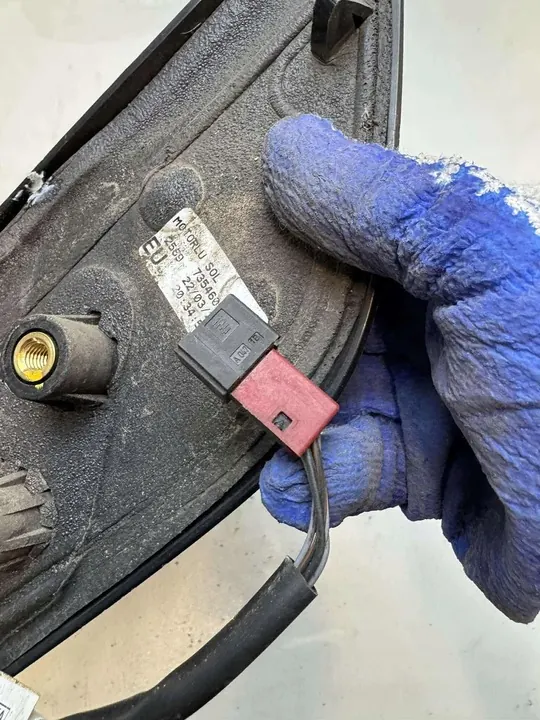 VASEN PEUGEOT BIPPER -PEILI image 3