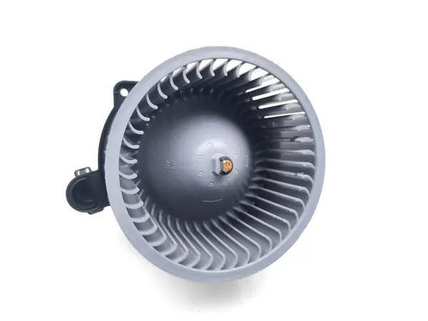 Kia Sportage Tuuletin 1.6 T-GDI MHEV AWD Mild Hybrid OEM image 5