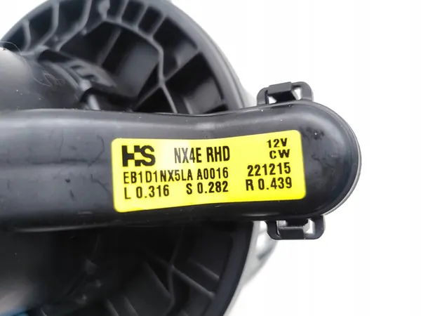 Kia Sportage Tuuletin 1.6 T-GDI MHEV AWD Mild Hybrid OEM image 7