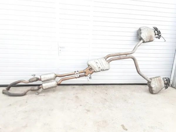 Silenciador Audi S8 D4 4.0 TFSI OEM 4H0253411F image 2