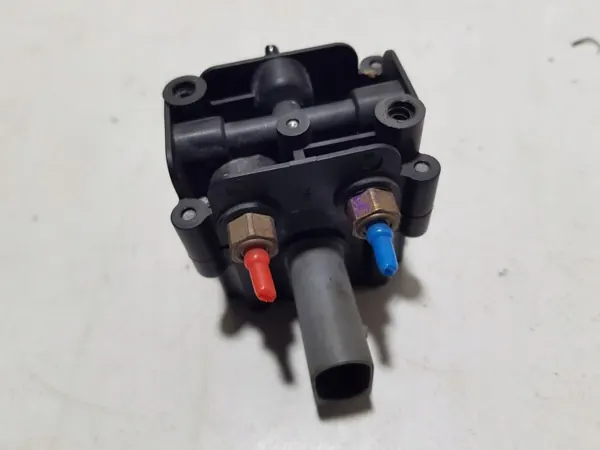 Bloc de valve suspension air OEM EB-MV-0586-A pour BMW X5/X6 image 4