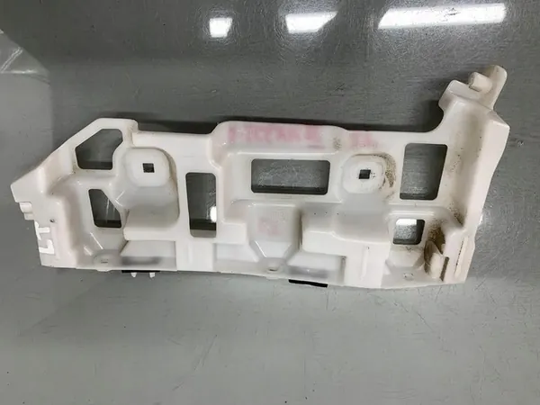 Suporte de para-choque traseiro esquerdo Scenic IV 1.7 DCI image 3