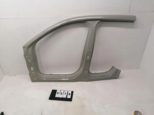 Volvo EX30 Cubrepilar izquierdo OEM 80008955 image 2