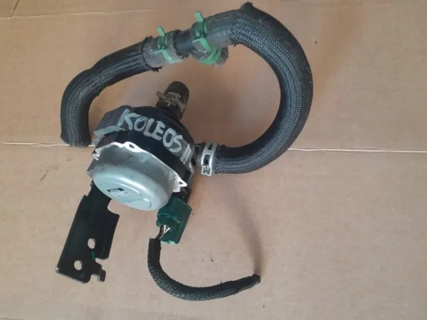 Wasserpumpe OEM 212008315R für Renault Koleos II image 2