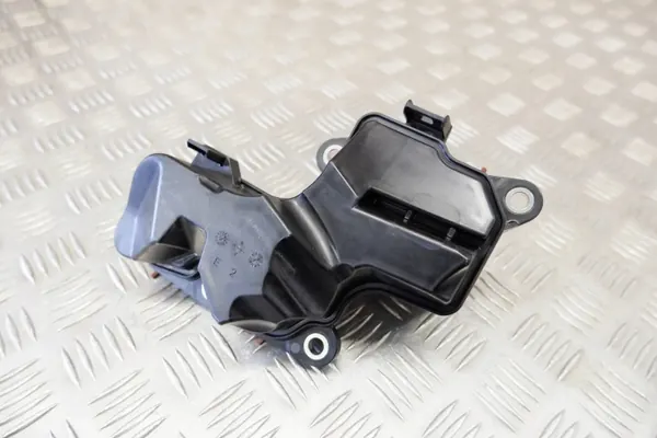 Peça motor Toyota OEM 1221115060 - Usada image 4