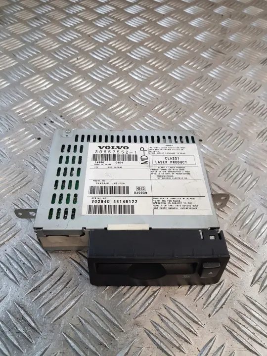 Changer CD OEM 30657552 pour Volvo XC90 2004 image 2