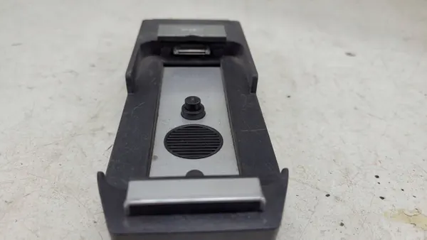 Module support téléphone BMW OEM 2218390 pour iPhone 4 image 9
