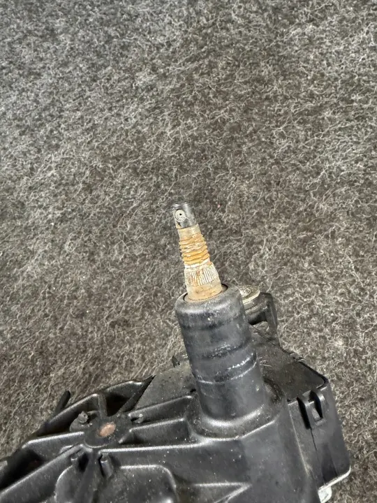 Heckwischermotor OEM 1J6955711C für Skoda Fabia image 4
