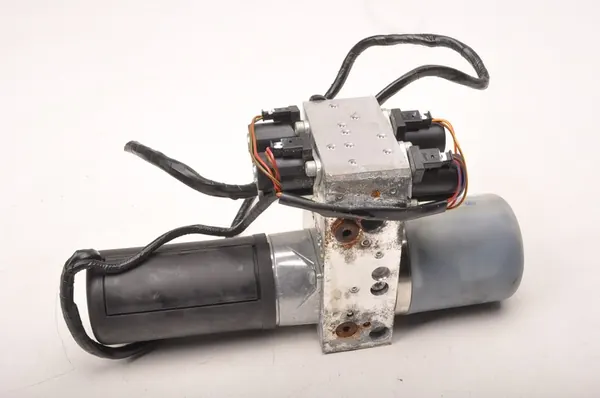 VOLVO C70 II Pompe de Toit Pliable image 5