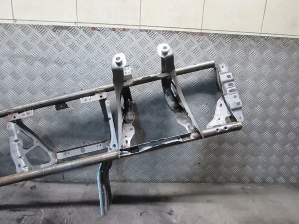 Dashboardframe Volvo V40 2012-2016 OEM 146090415 image 7