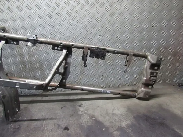 Dashboardframe Volvo V40 2012-2016 OEM 146090415 image 9