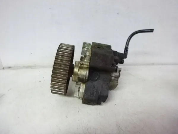 Brandstofpomp Renault 1.9 DCI 0445010031 image 2