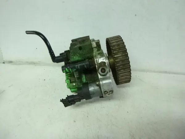 Brandstofpomp Renault 1.9 DCI 0445010031 image 4