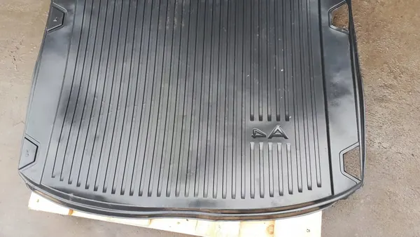 Audi S4 B9 Sedan Kumimatto 8W5061180 image 6