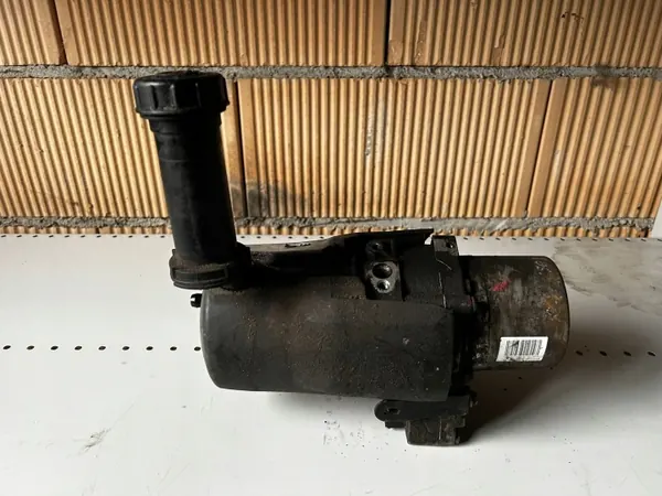 Pompe de direction OEM 9657613480 pour Citroen C4 image 2