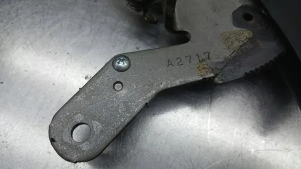 Levier de frein à main OEM VOLVOMAR-142265 Honda CR-V II image 9
