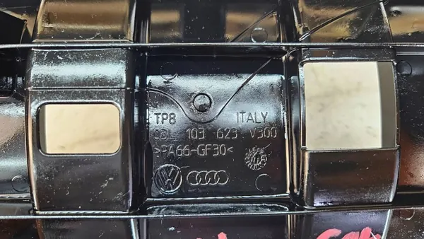 Pieza Volkswagen OE 03L103623 usada image 3