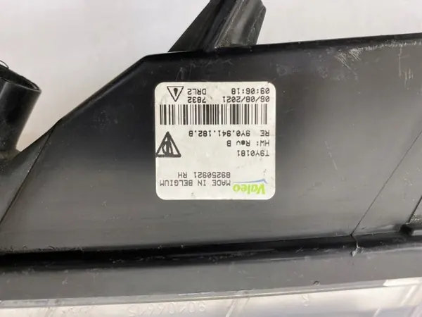 OEM 89250921 Oikea DRL-valo Porsche Cayenne III:lle image 8
