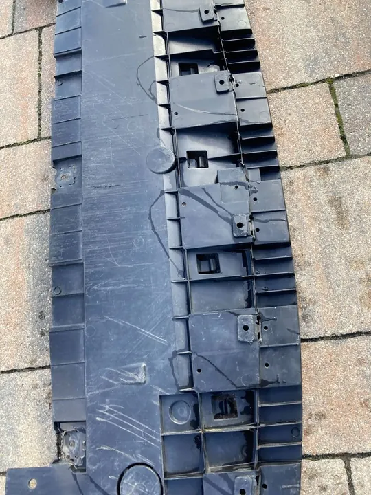 Renault Trafic III Framskärm/Motorplatta OEM image 4