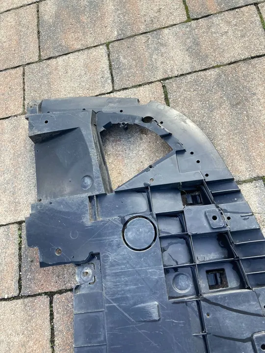 Renault Trafic III Framskärm/Motorplatta OEM image 6