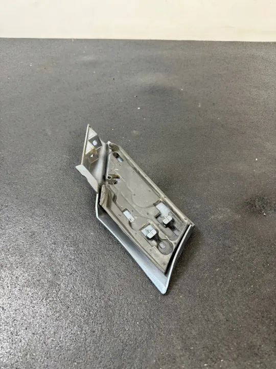 FK72-16D281-AD Tapón de guardabarros izquierdo Land Rover Discovery Sport image 5