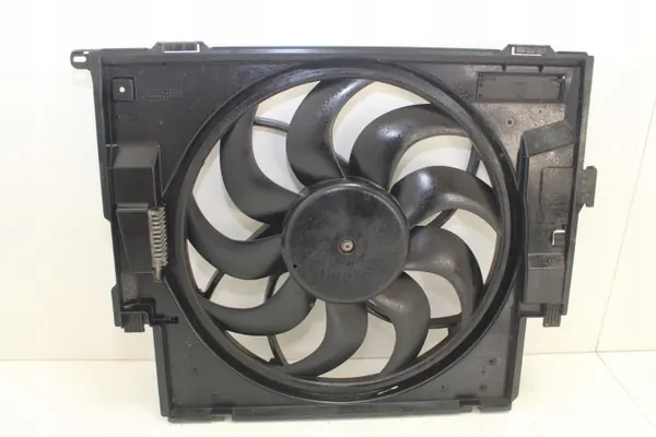 BMW Koelventilator OEM 365577710 voor F21 2.0D image 4