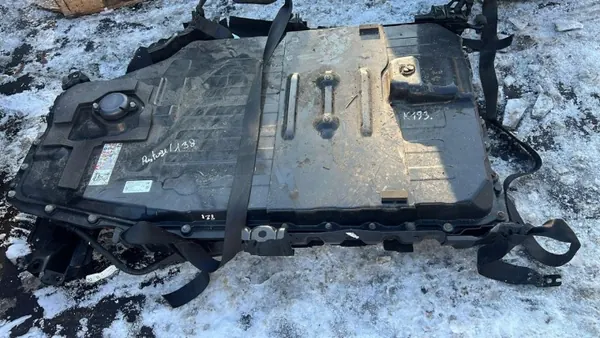 Begagnat Toyota batteri 1Ah - OEM G9600F4031 image 5