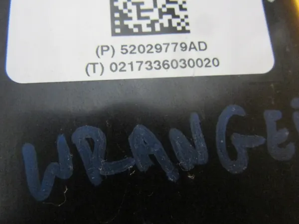Jeep Wrangler JL Brandstofdampfilter OEM 52029779AD image 7