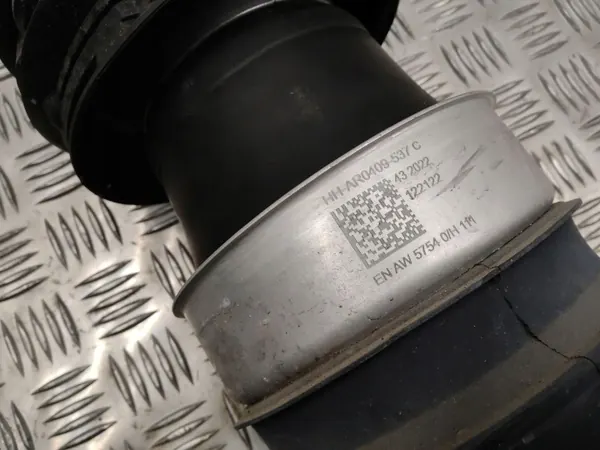 Audi E-tron GT takaturvatyyny OEM 9J1616026C image 3