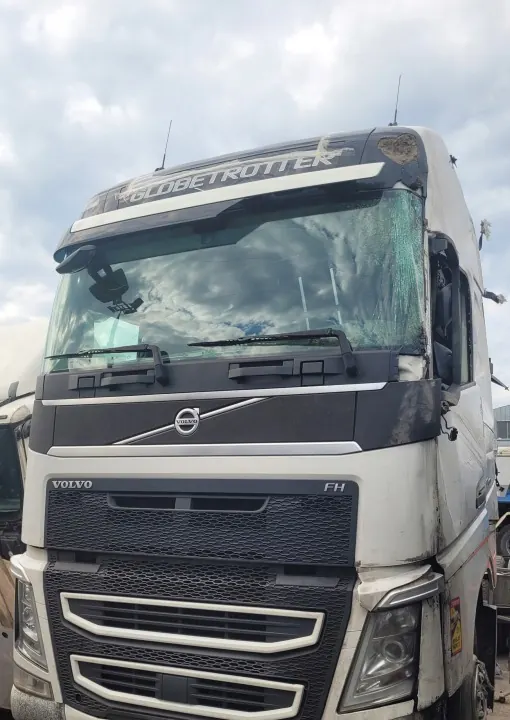 Cabine complète Volvo OE pour FH4 Globetrotter XXL image 2