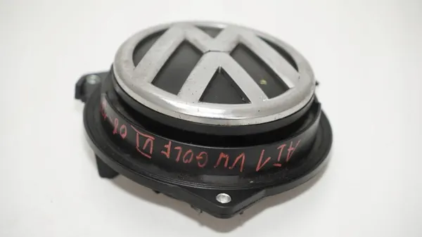 Puxador de porta-malas OEM 360198809 para VW Golf 6 image 2