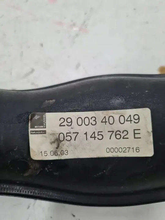 Collecteur d'admission AUDI A8 D3 4.0L diesel 057145762E image 3