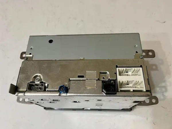 Nissan Micra K13 Radio OEM 259153VV2A 7513750207 image 4
