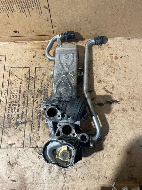 Skoda Fabia Mk2 EGR Pakokaasujäähdytin 2011 image 6